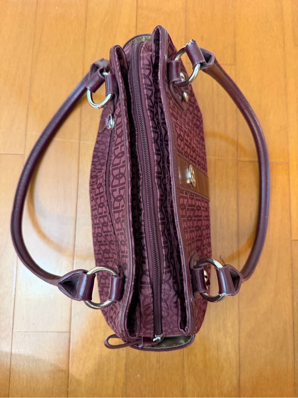 Giani Bernini Burgundy Monogram Tote with Matching Wallet - Picture 4 of 10
